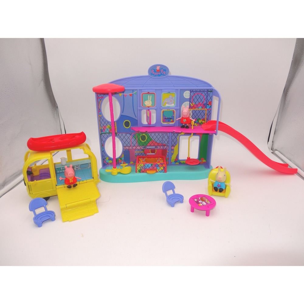 Peppa Pig Ultimate Play Center Playset and Camper Van Caravan with Figures Canoe